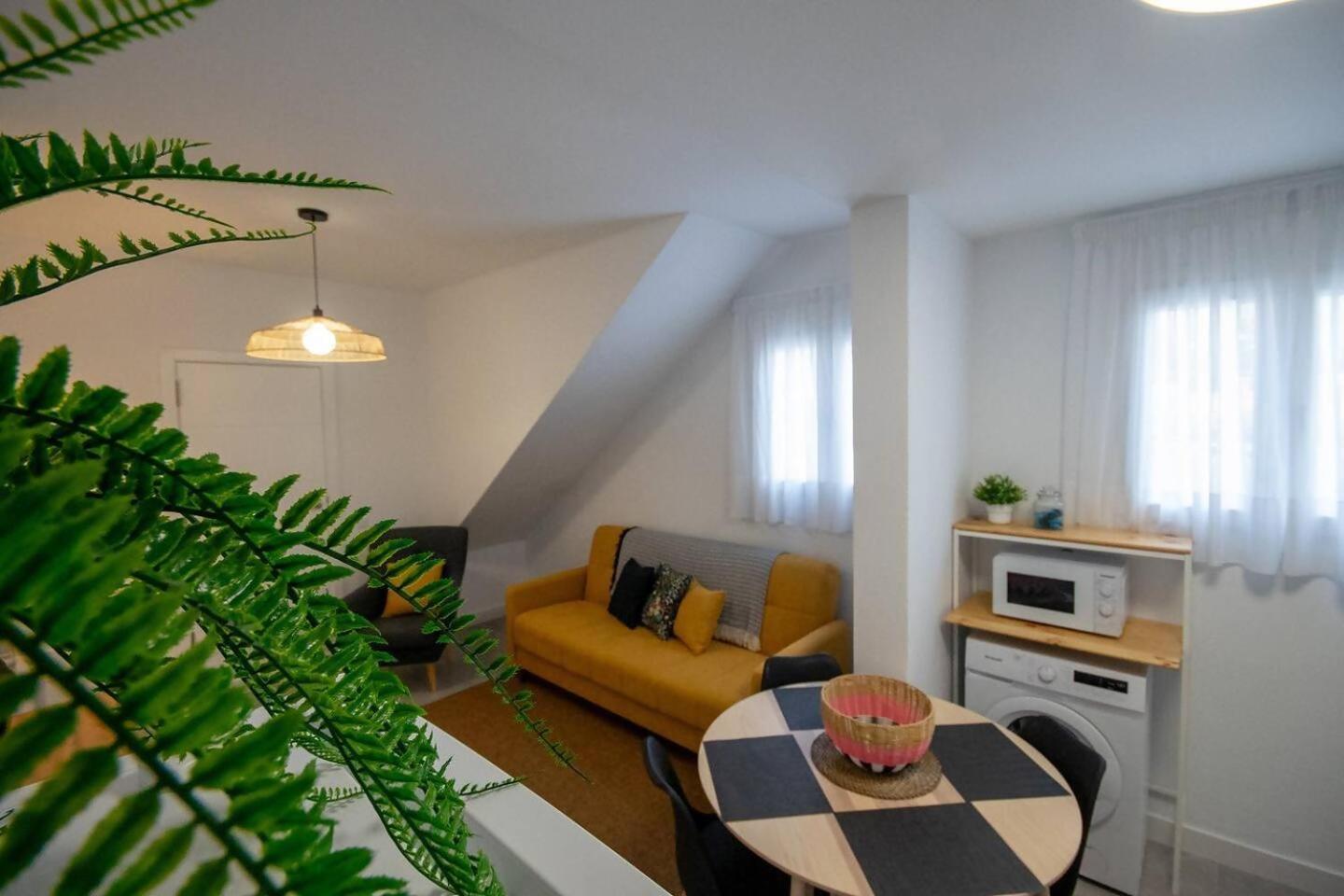 Marmolejos Apartament